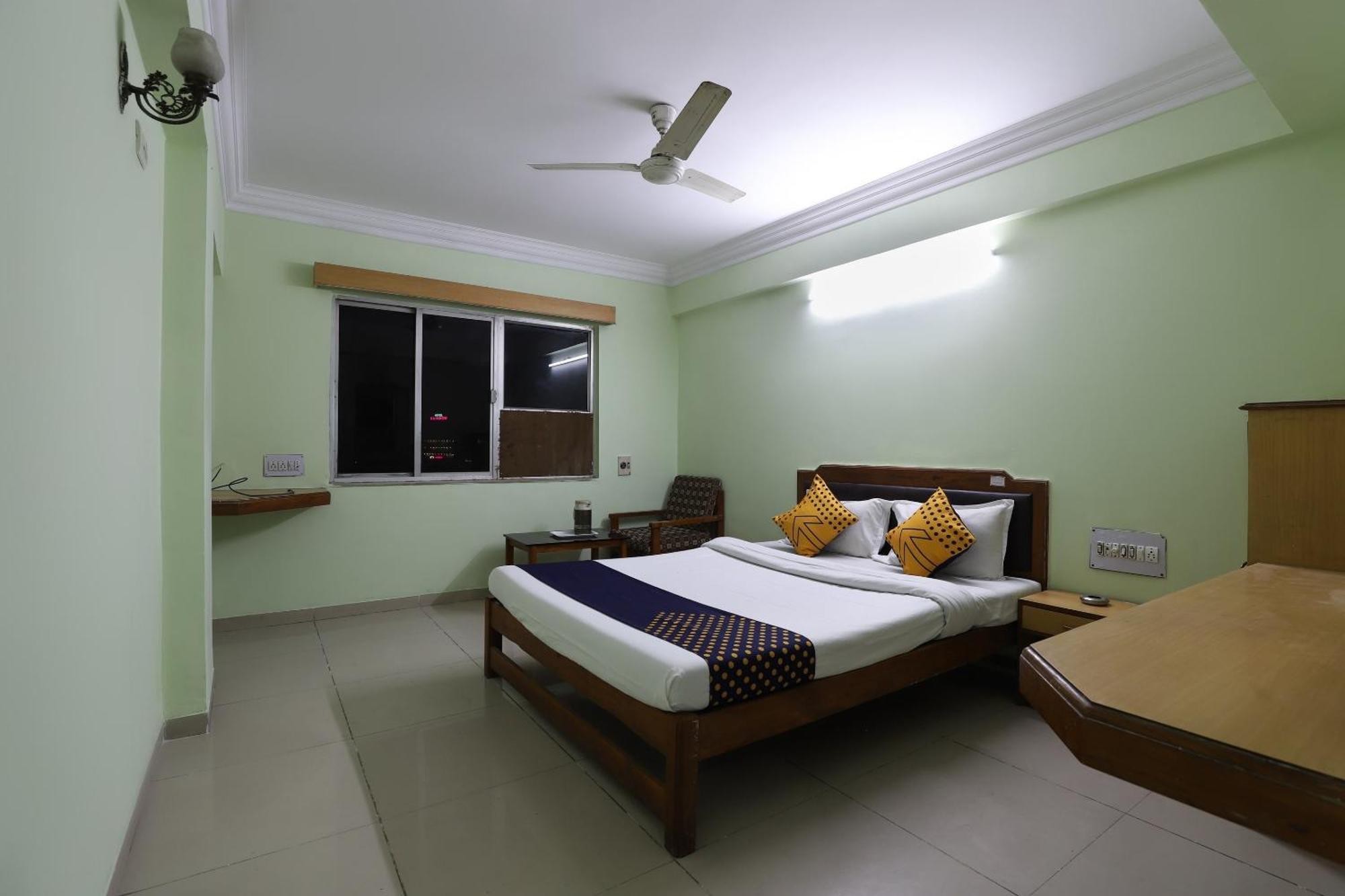 Spot On Hotel Hilltop Βαντοντάρα Εξωτερικό φωτογραφία
