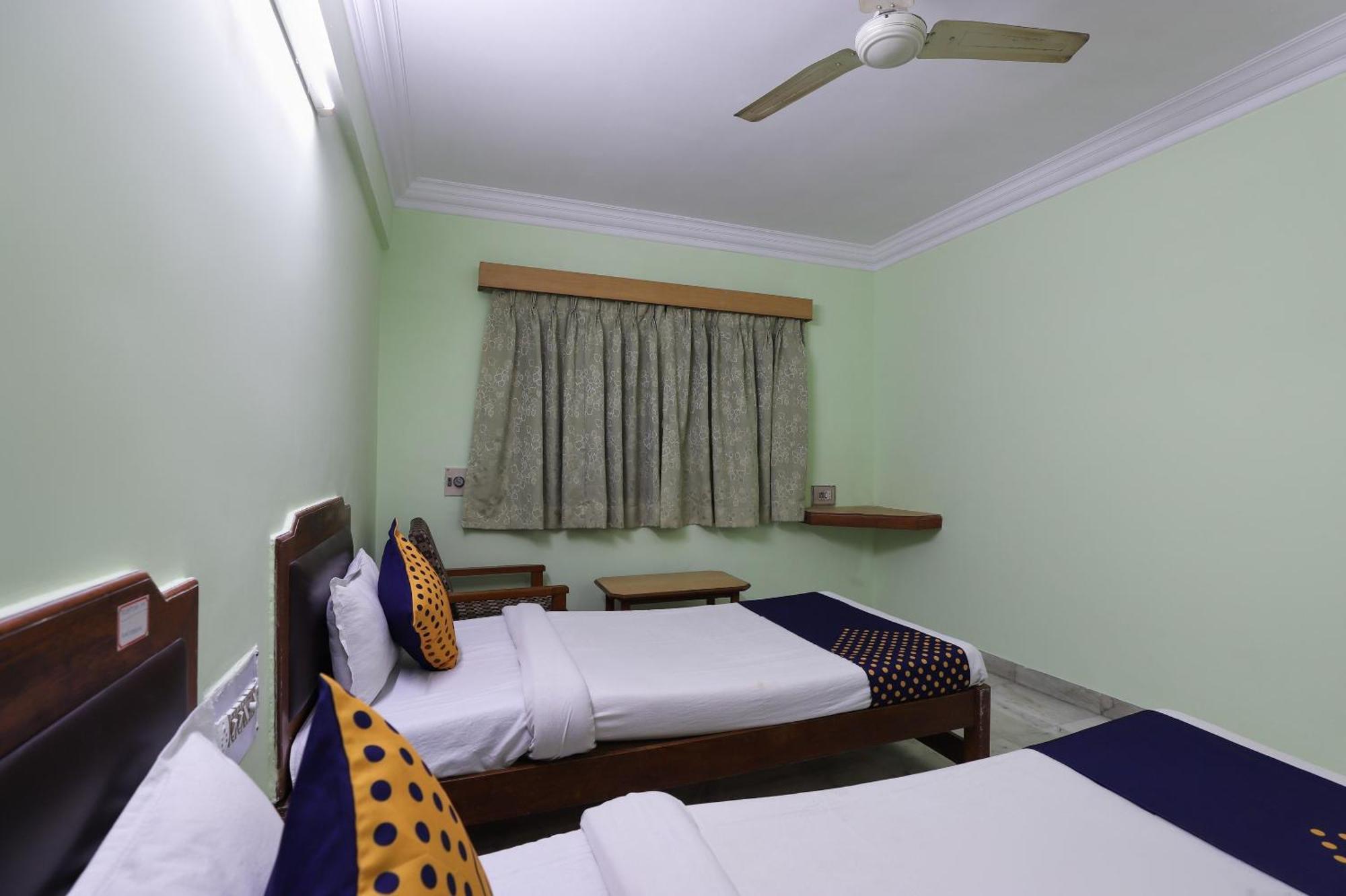 Spot On Hotel Hilltop Βαντοντάρα Εξωτερικό φωτογραφία