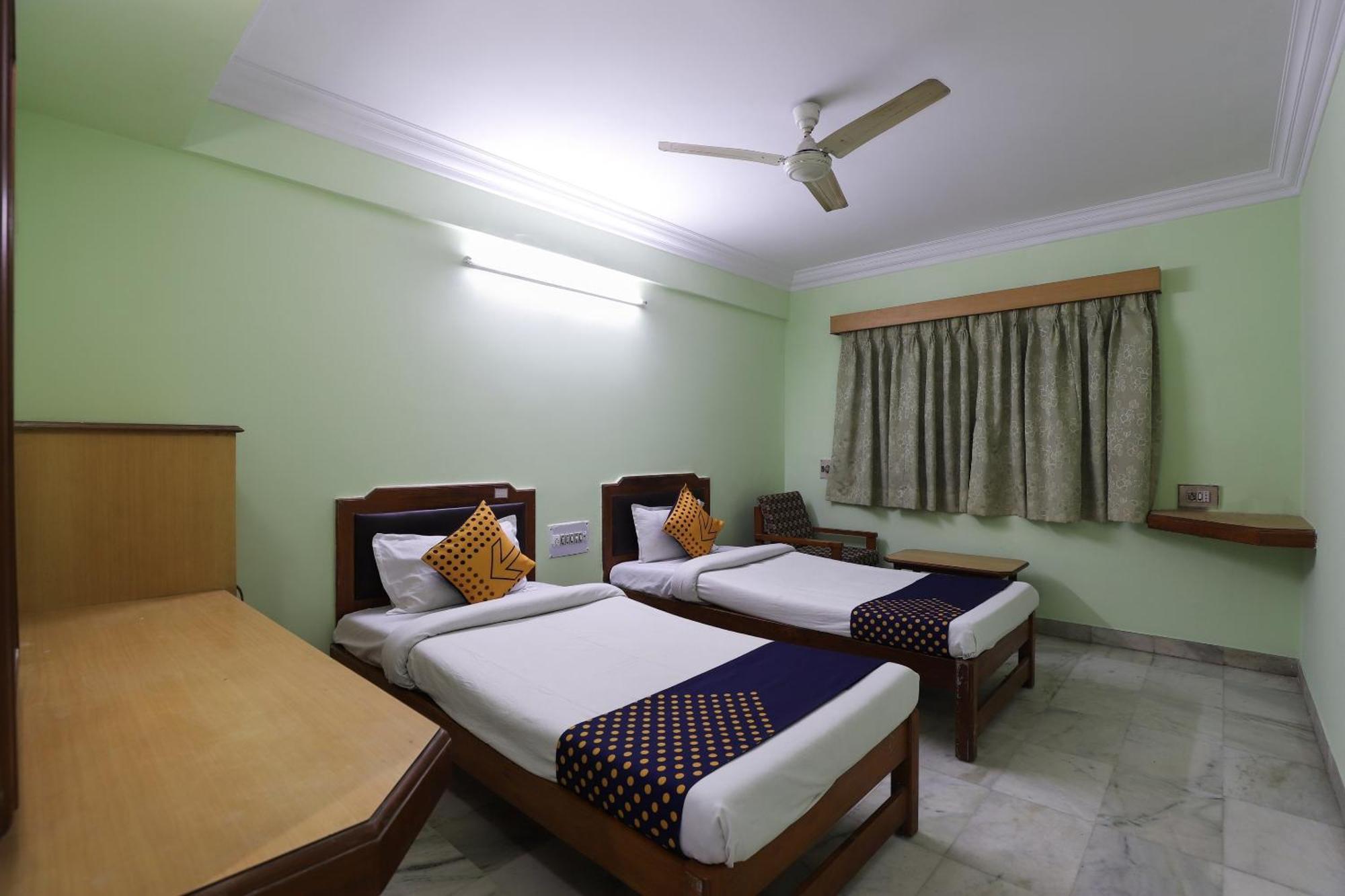 Spot On Hotel Hilltop Βαντοντάρα Εξωτερικό φωτογραφία