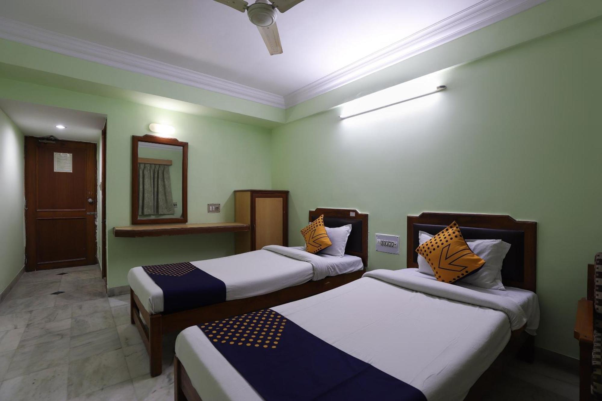 Spot On Hotel Hilltop Βαντοντάρα Εξωτερικό φωτογραφία