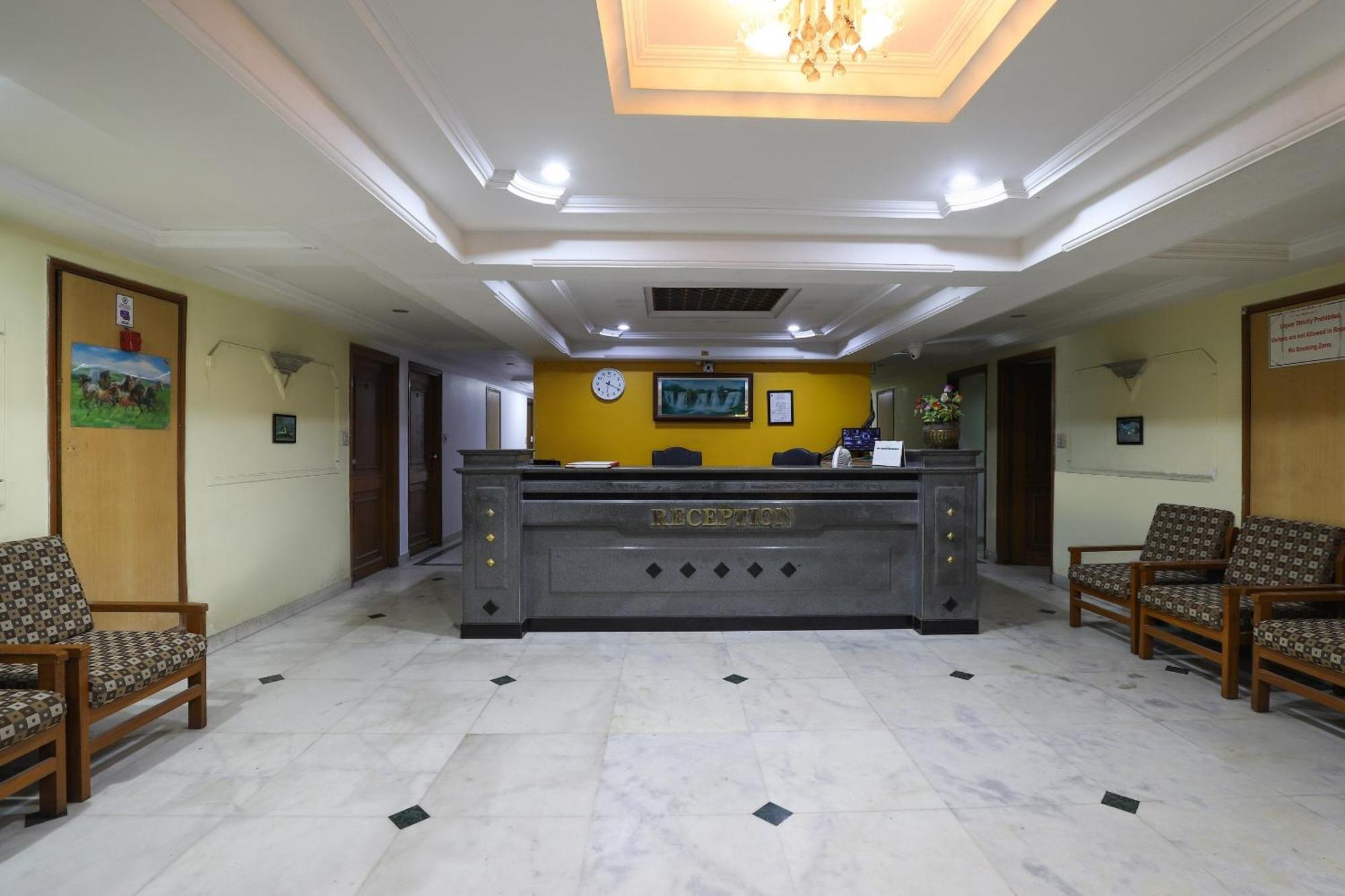 Spot On Hotel Hilltop Βαντοντάρα Εξωτερικό φωτογραφία