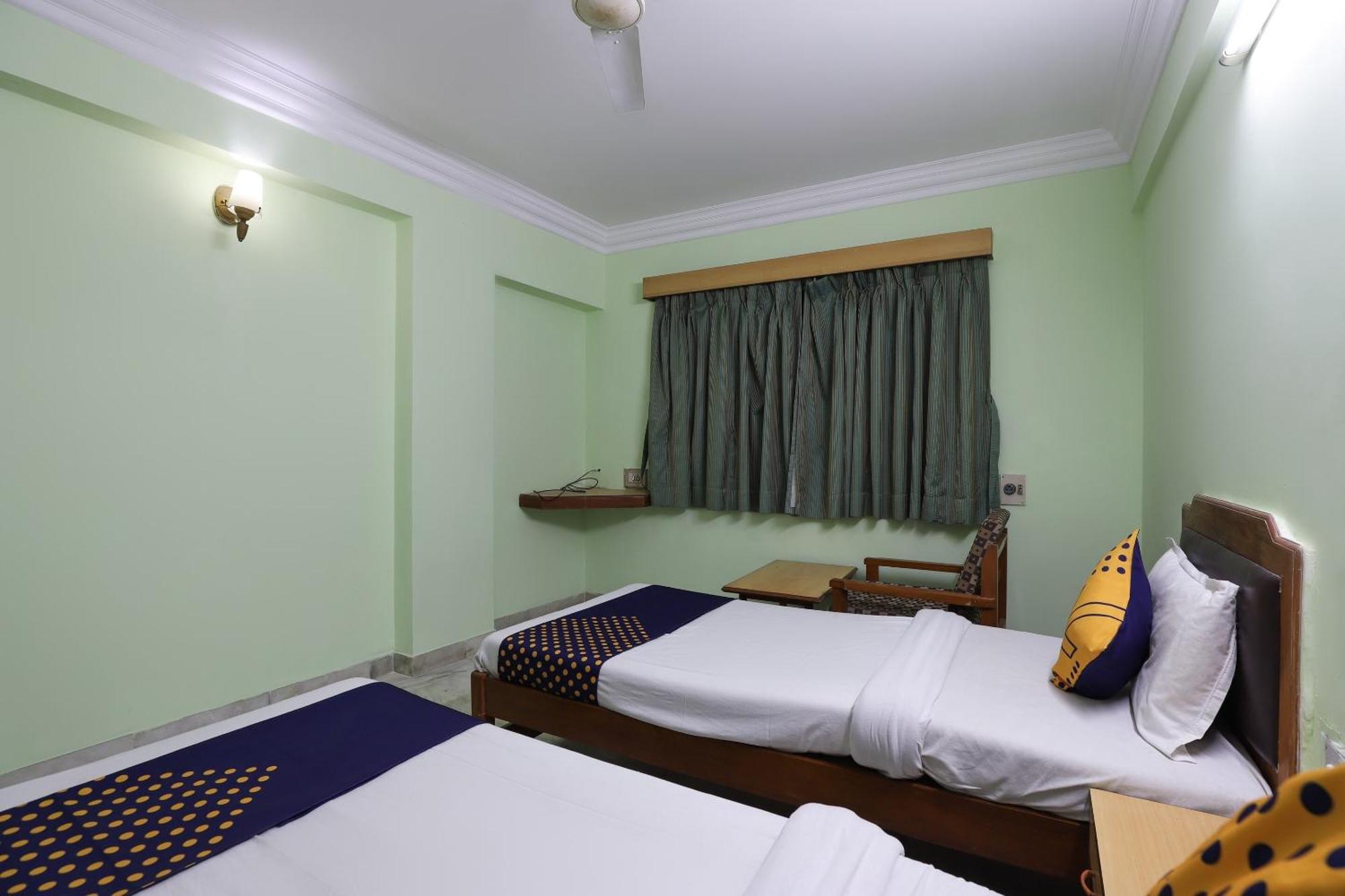 Spot On Hotel Hilltop Βαντοντάρα Εξωτερικό φωτογραφία